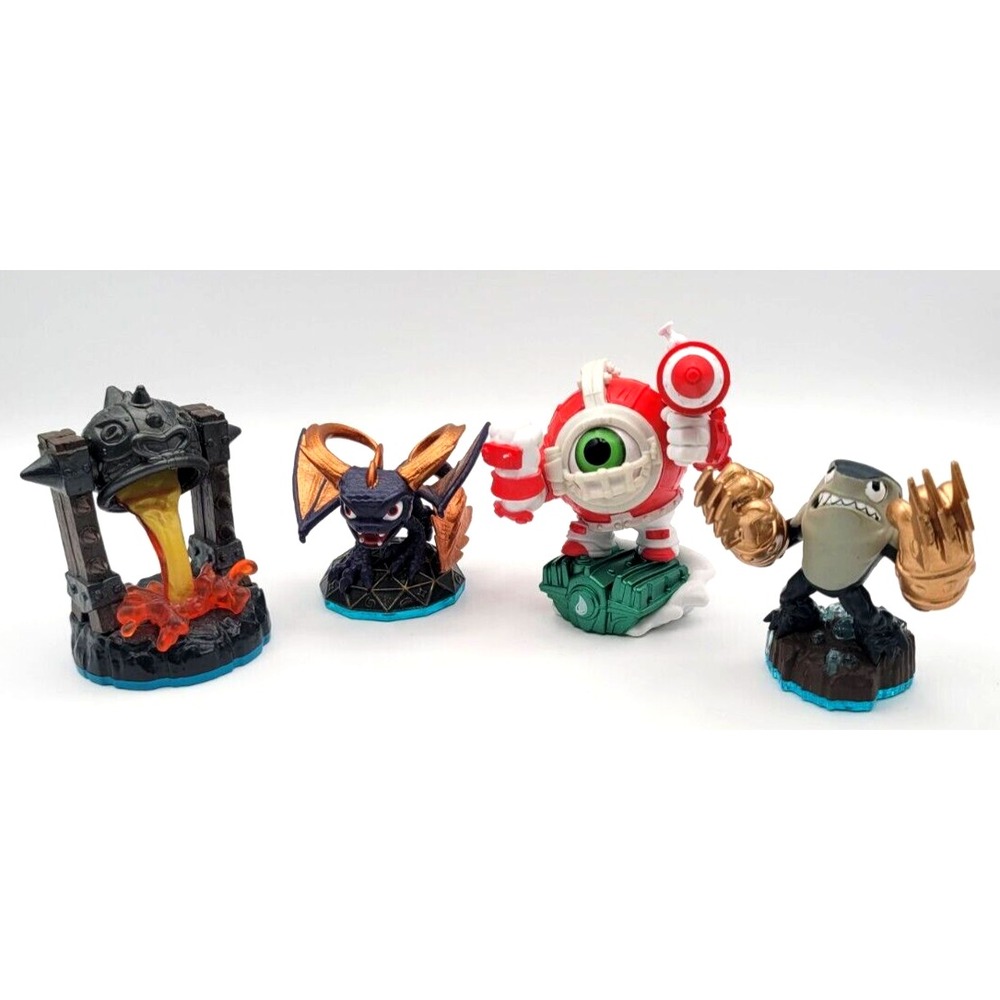 SKYLANDERS CHARACTER FIGURES LOT 04 - LOT 8‎ ACTIVISION